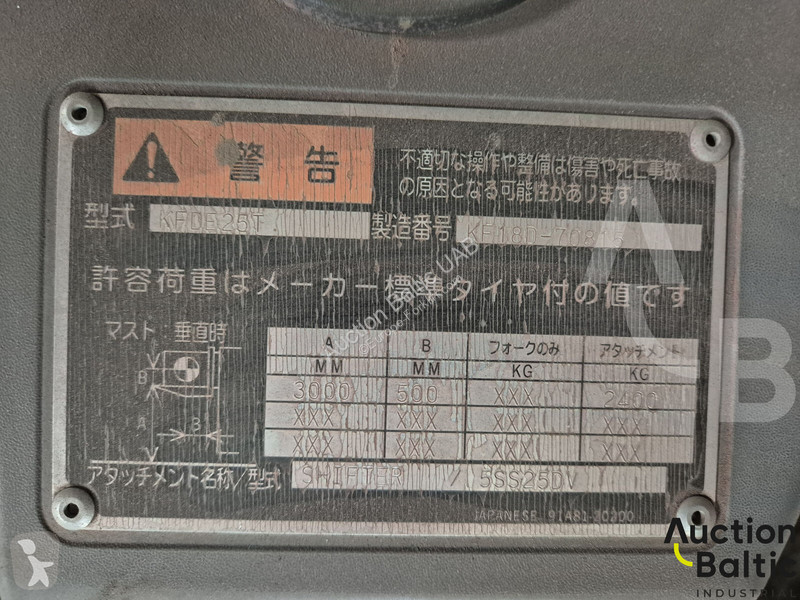 Empilhador elevador Mitsubishi YDM-KF18D
