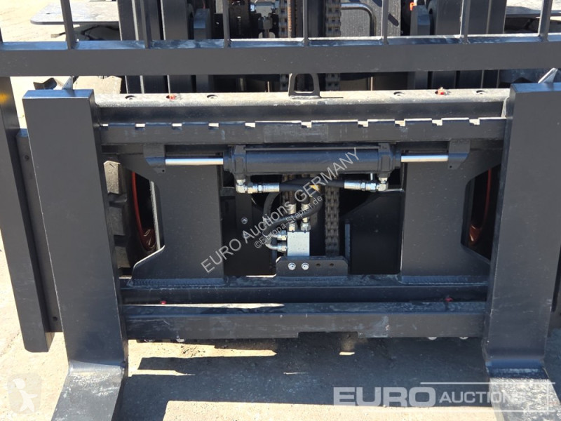 Bobcat D30NXE Forklift