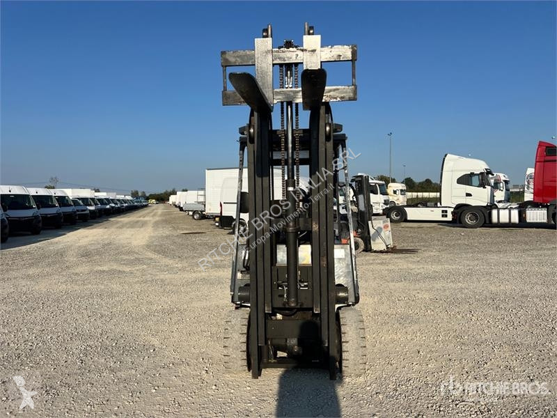 Carretilla elevadora Nissan Q02L25CU 2500 kg...