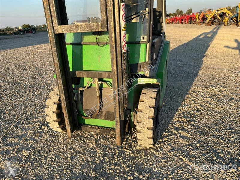 Carretilla elevadora Cesab Drago H250 2350 kg...