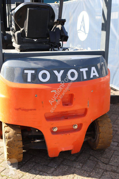 Stivuitor Toyota