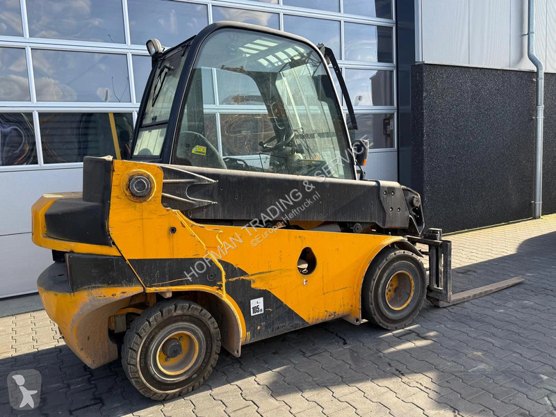 رافعة شوكية JCB TLT30