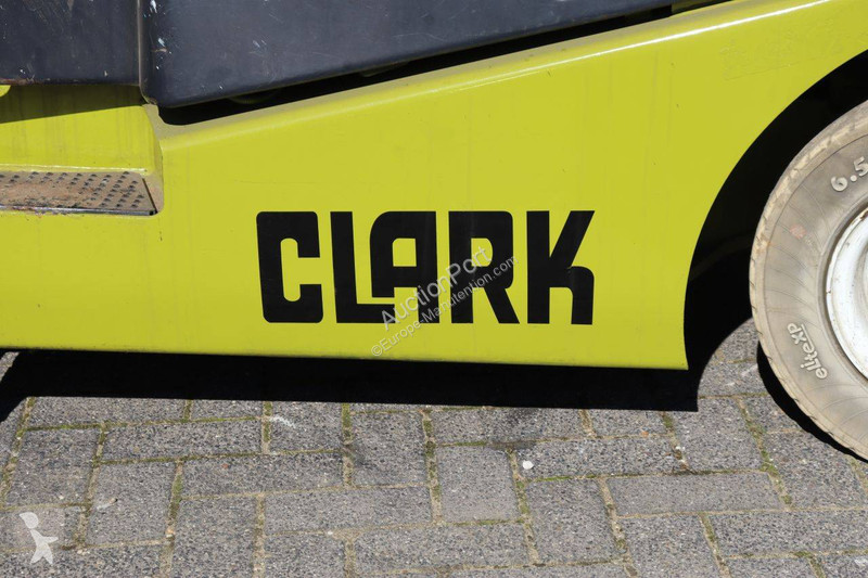 Clark L Forklift