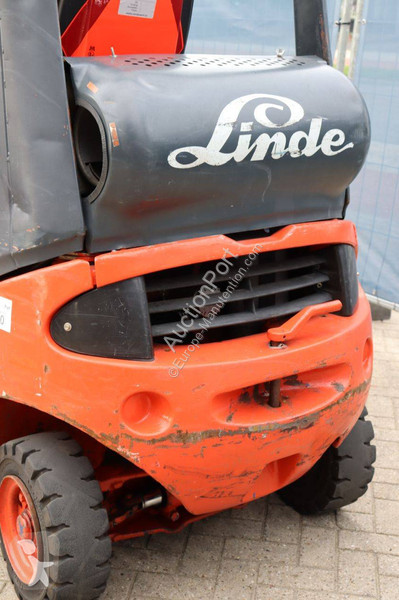 Chariot élévateur Linde H16