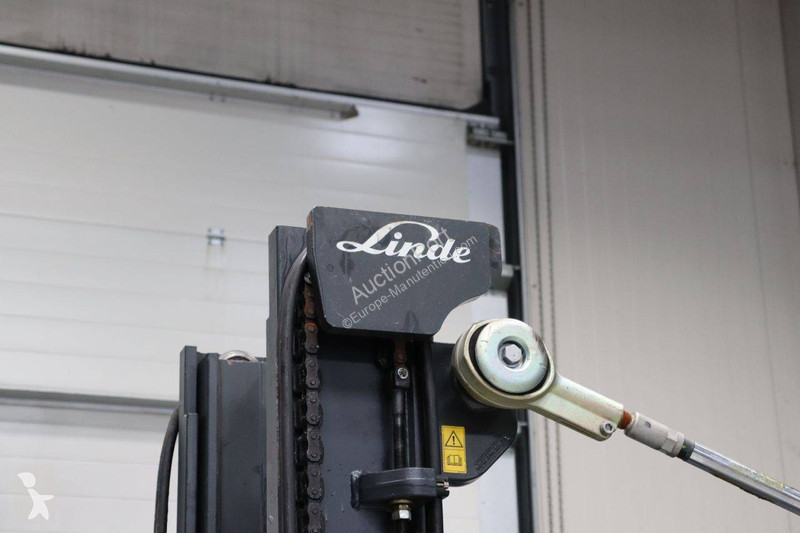 Chariot élévateur Linde CNG-02