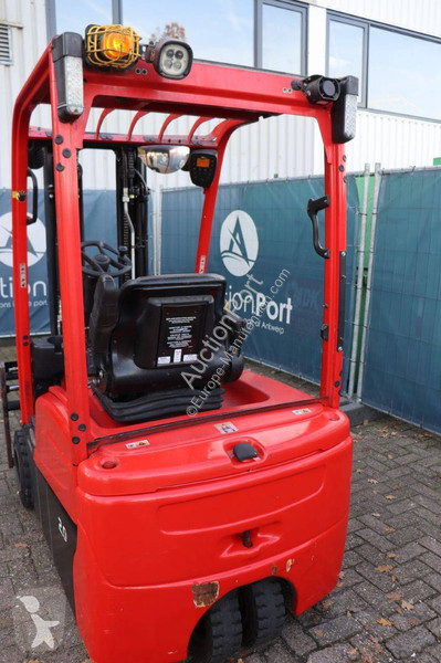 Chariot élévateur Hyster MWB