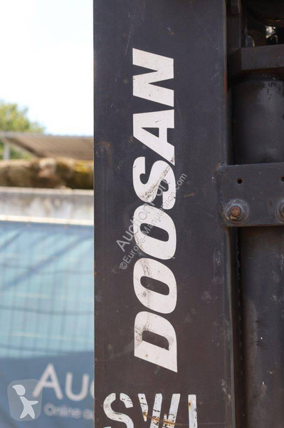 Carretilla elevadora Doosan B15T-5