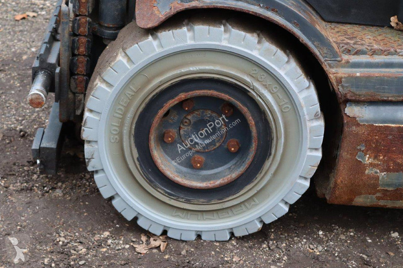 Carretilla elevadora OM XE 25
