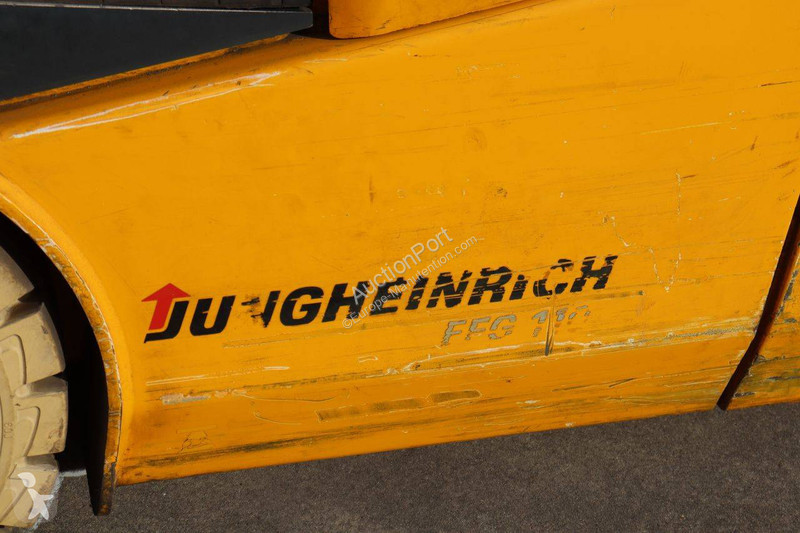 Chariot élévateur Jungheinrich 110k