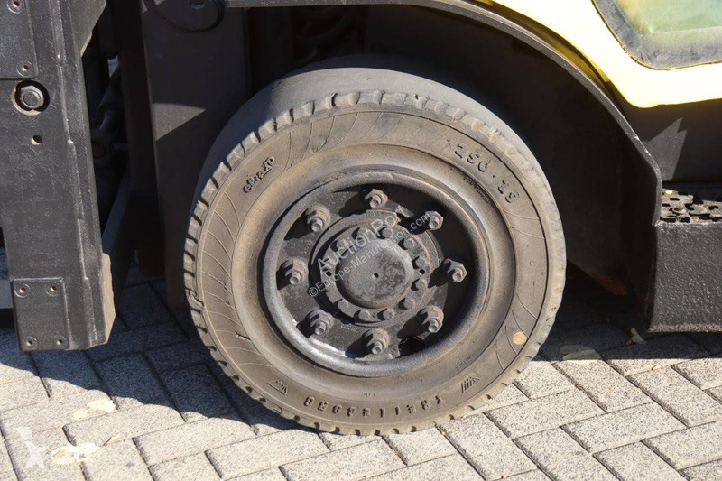 Empilhador elevador Hyster H4.5FTS5