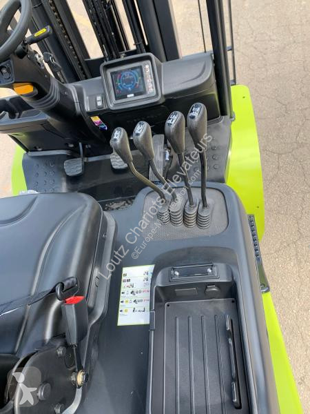Chariot élévateur Clark  S35D