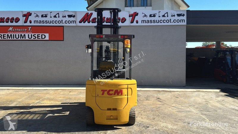 Carrello elevatore TCM FB30-7V