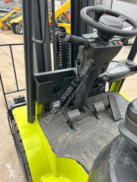 Chariot élévateur Clark  GTS33D