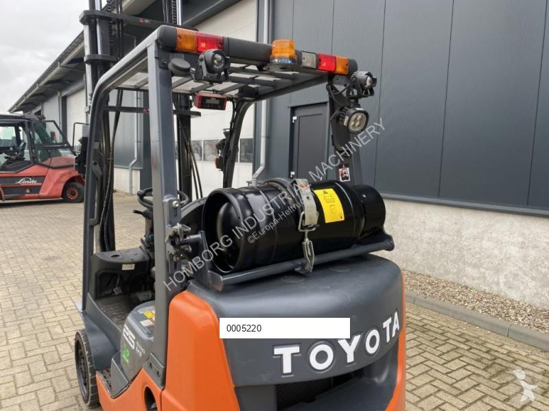 Carrello elevatore Toyota 8FGCU25 2.5 ton...