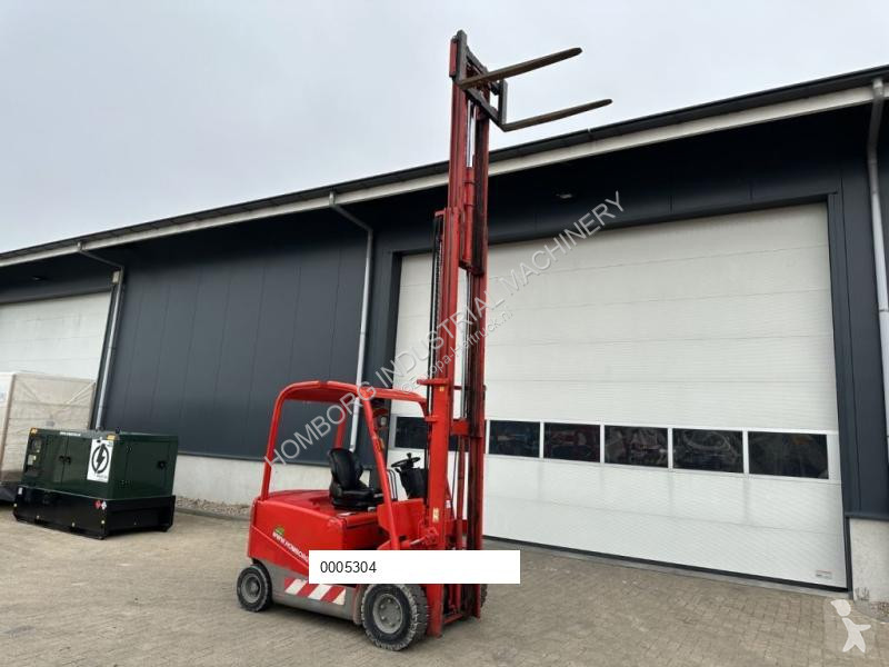 Heftruck Manitou ME425-80V 2.5 ton Triplex...