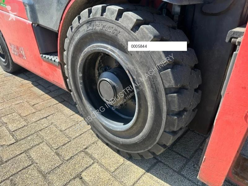 Stivuitor Hyster H3.0FT 3 ton Triplex Freelift...