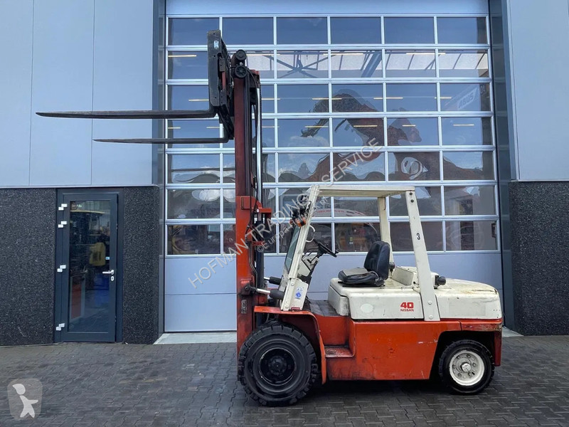 Stivuitor Nissan 40