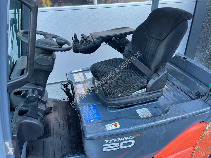 Teleskopický manipulátor Toyota 8FBET20