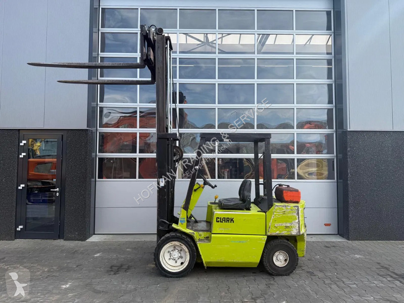Stivuitor Clark DPM30N