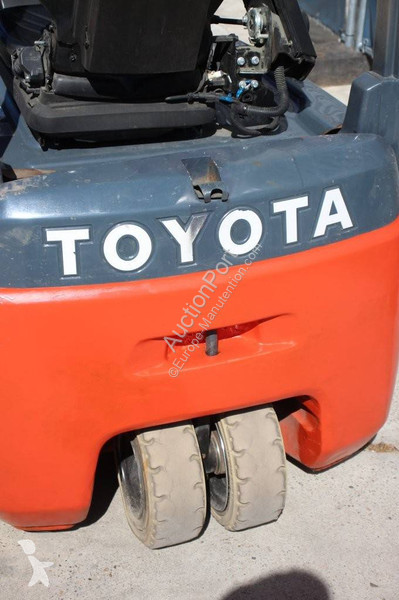 Heftruck Toyota 8FBEK18T