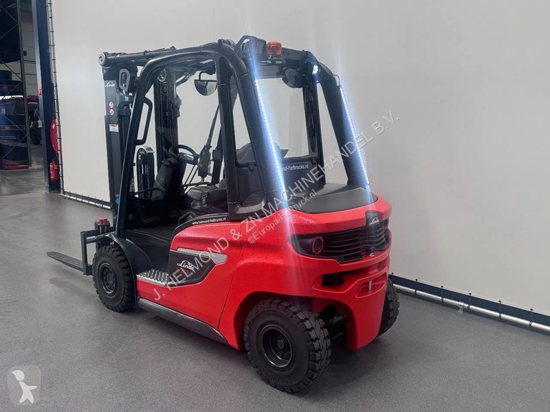 Кар Linde 1202-01 H 20 D-01/600 DEMO