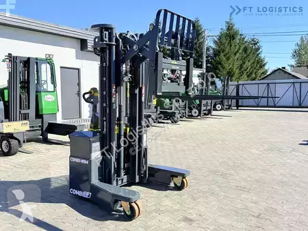 Кар Combilift