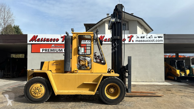 رافعة شوكية Caterpillar V225C