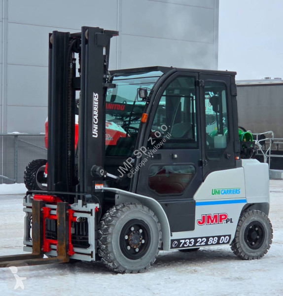 رافعة شوكية Unicarriers J1F4A40LQ  GX40