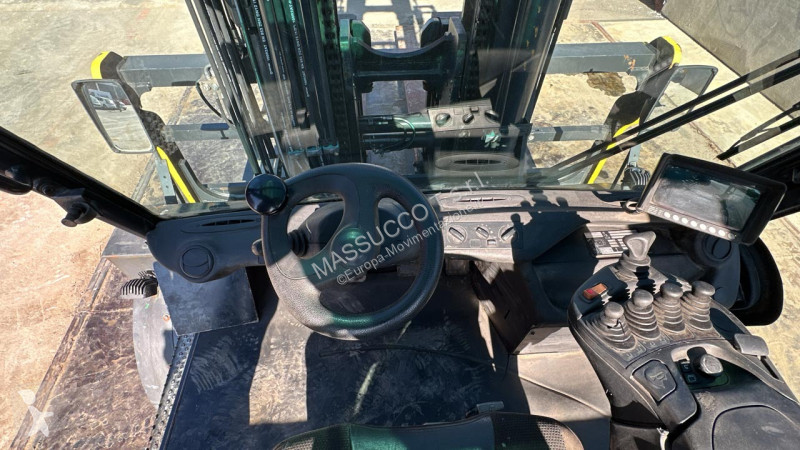 رافعة شوكية Linde H 120 DS