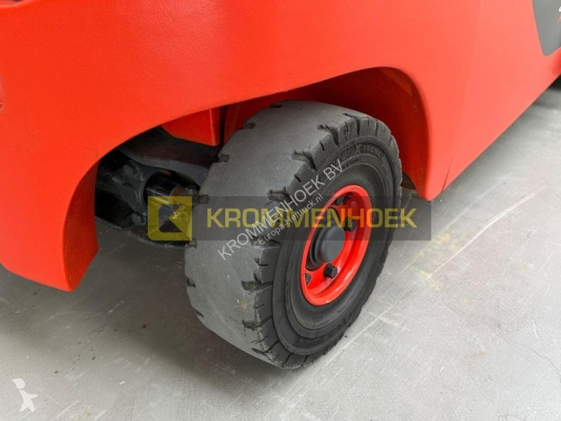 رافعة شوكية Linde H 20 D