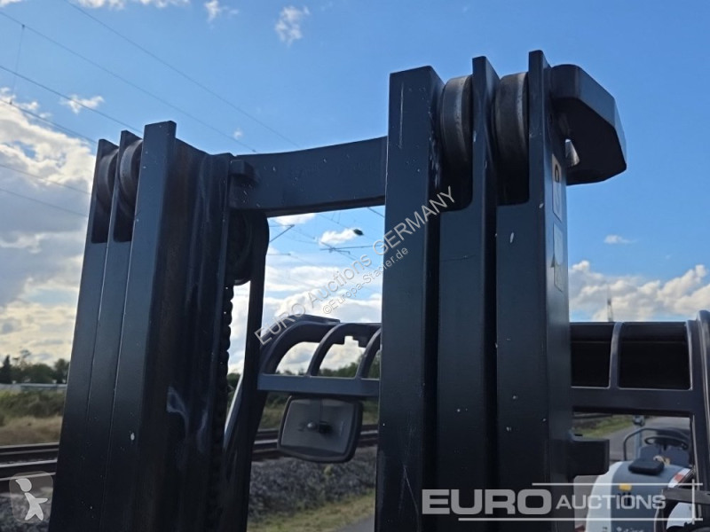 Навантажувач вилковий Manitou ME316