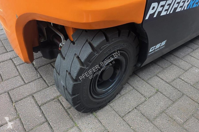 رافعة شوكية Doosan B30X-7 Plus Electric, 3 Tons...