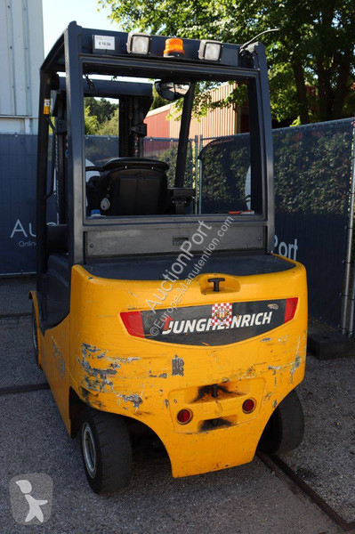 Carretilla elevadora Jungheinrich 425s