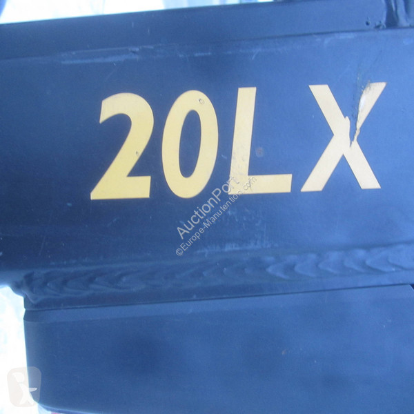 Навантажувач вилковий Yale GLP20LX