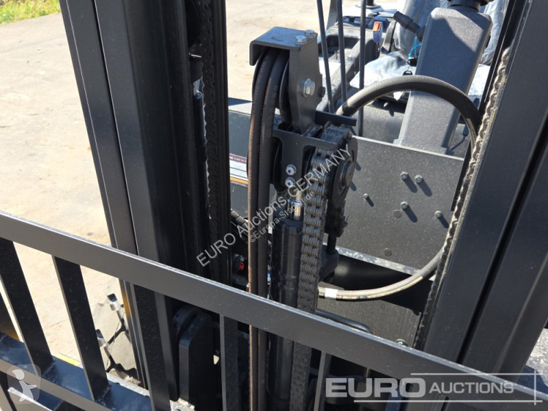 Bobcat D30NXE Forklift
