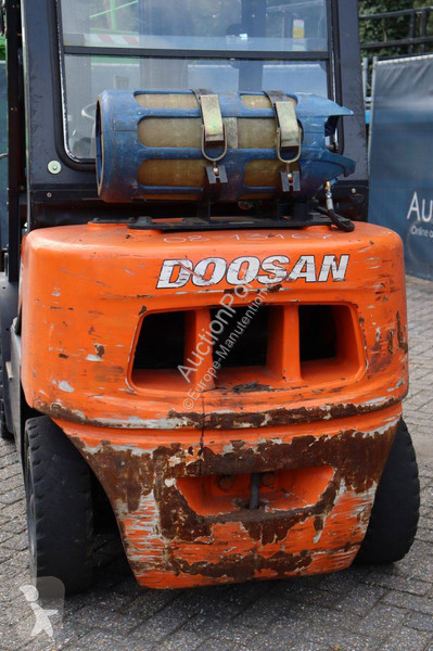 Doosan G30G Forklift