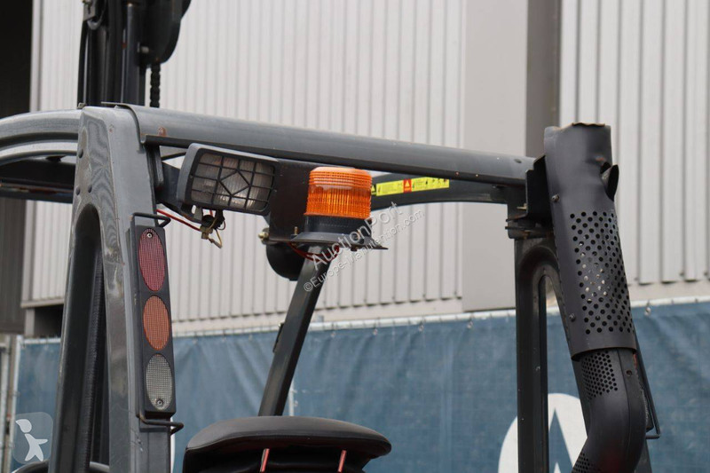 Nissan  Forklift