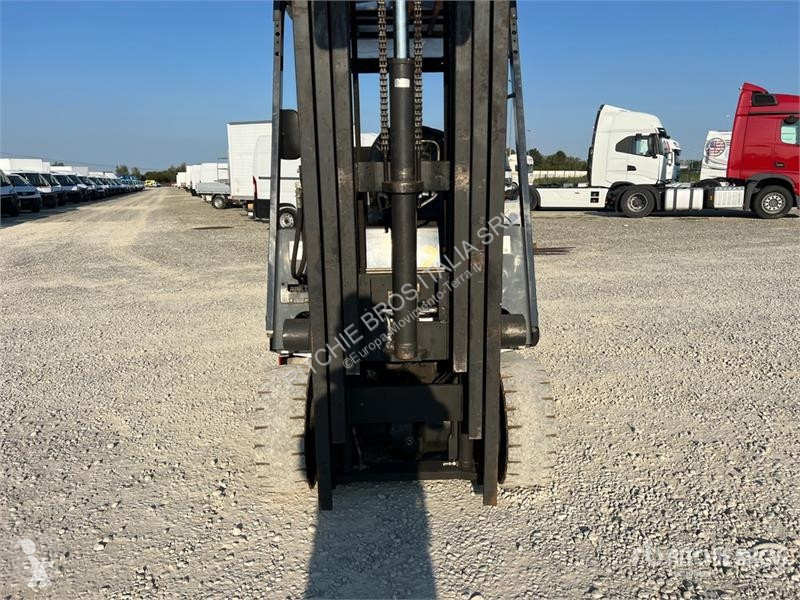 Carretilla elevadora Nissan Q02L25CU 2500 kg...