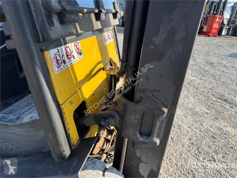 Carretilla elevadora Yale ERP30ALF 3000 kg...