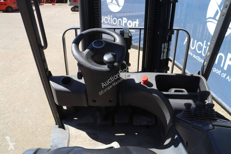 Carretilla elevadora Linde E30L-01