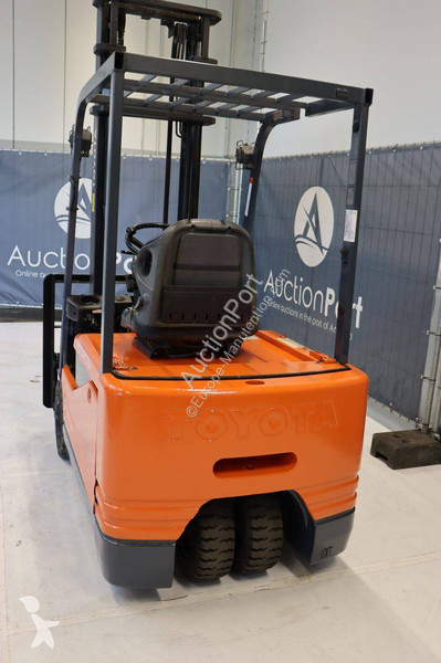 Carretilla elevadora Toyota 5FBE18