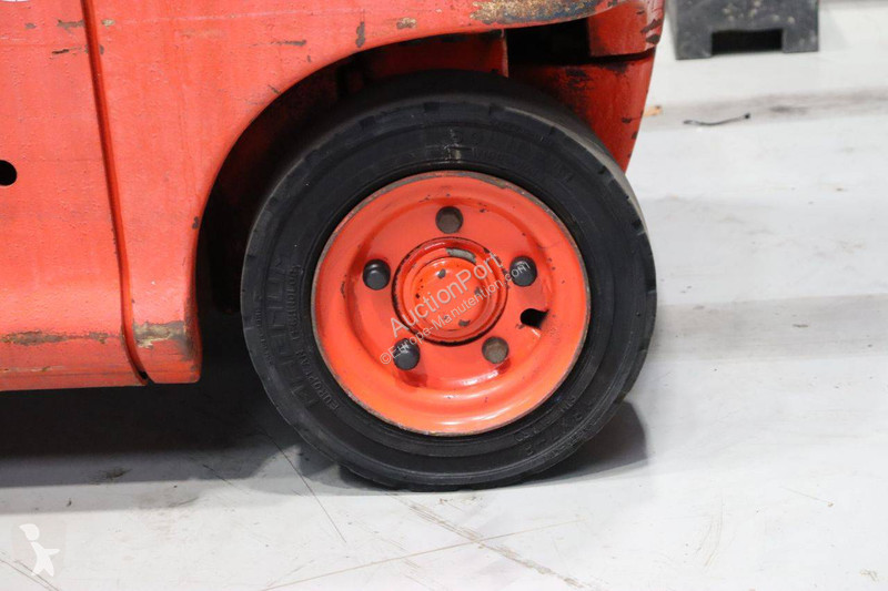 Chariot élévateur Linde E18P