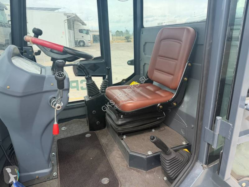 Chariot élévateur JAC CPC35, 4x4