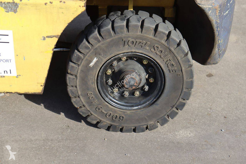 Chariot élévateur Komatsu FD25T-12