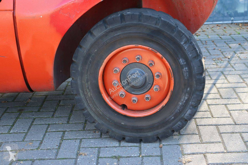 Chariot élévateur Linde D-04