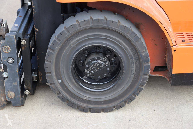 Кар Toyota 42-7FGF25