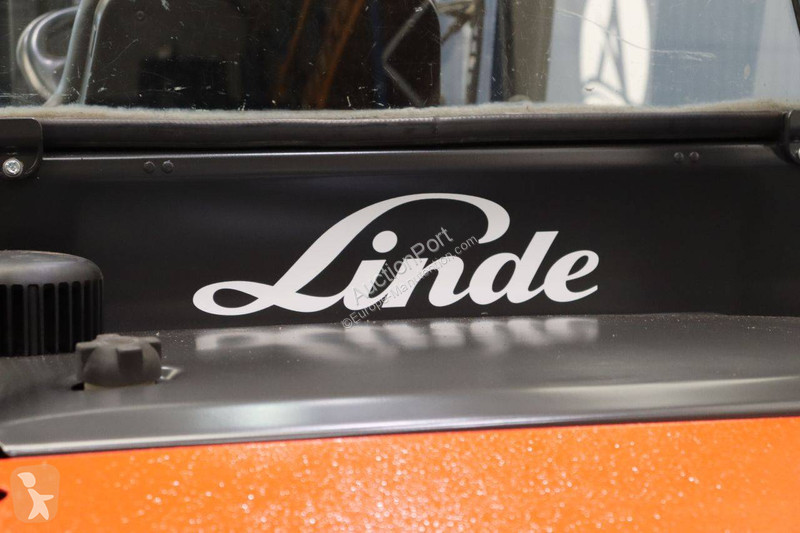 Empilhador elevador Linde D