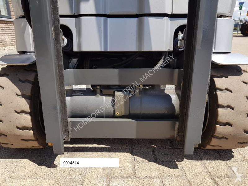 رافعة شوكية Still 20-20 2 ton Triplex Freelift...