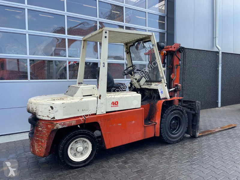 Stivuitor Nissan 40