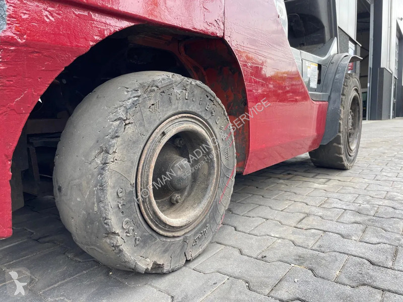 رافعة شوكية Toyota 02-8DF30